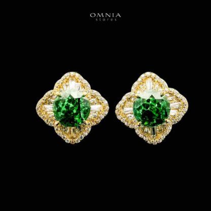 Omnia Zafira Golden Necklace and Earrings Set in 925 Silver with High-Quality Green Ice Cut Stones - Image 4