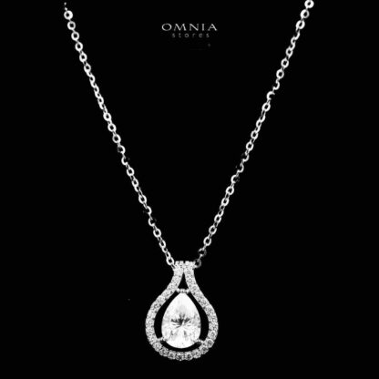 Omnia Shaqraa Silver Necklace and Earrings Set in 925 Silver with High-Quality White Ice Cut Stones - Image 4