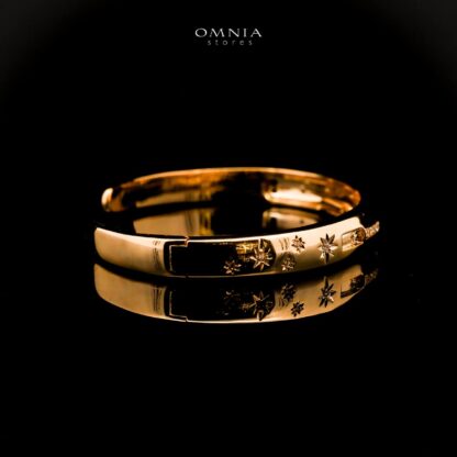 Omnia Ezdihar Golden Bangle With Rhodium Plated In High Quality Zircon Stone - Image 2