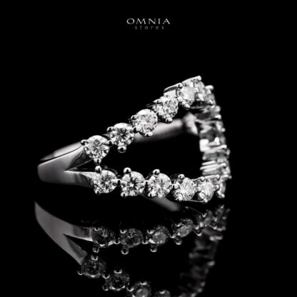 Omnia Solara White Ring 925 Silver in High Quality White Moissanite Stone - Image 3