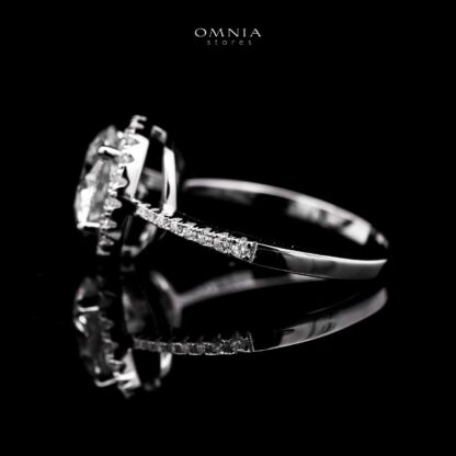 Omnia Nerina Classic Design Silver Ring 925 Silver in GRA Certified High Quality White Moissanite Stone - Image 2