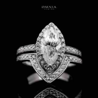 Omnia Azmira Royal Design Silver Ring 925 Silver in GRA Certified High Quality White Moissanite Stone