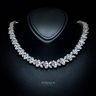 Omnia Karolina Silver Necklace 925 Silver in High Quality White Simulated Diamonds