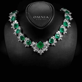 Omnia Jina Necklace 925 Silver in High Quality Green Synthetic Stones