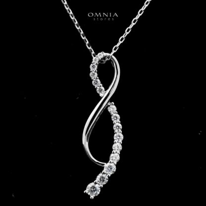 Omnia Tajreed Pendant Necklace 925 Silver in High Quality White Moissanite Stones - Image 3