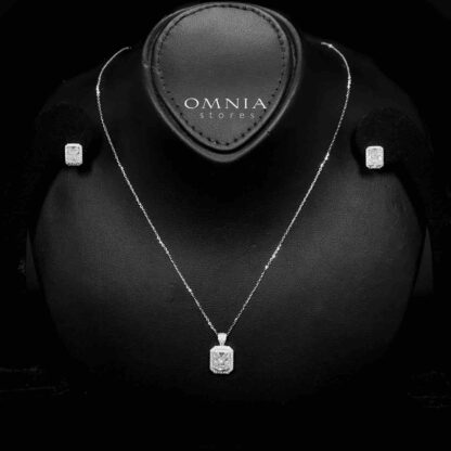 Omnia Haneefah Necklace and Earrings Set in 925 Silver with High-Quality white Ice Cut Stone - Image 2