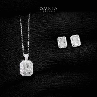 Omnia Haneefah Necklace and Earrings Set in 925 Silver with High-Quality white Ice Cut Stone