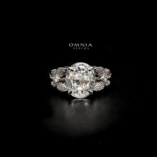 Omnia Maysun Pure White Ring in 925 Silver with High Quality Simulated Diamonds