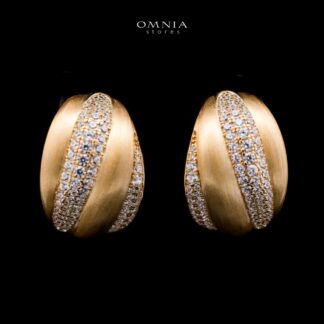 Omnia Haifaa Golden Stud Earrings in 925 Silver with High-Quality White Simulated Diamonds