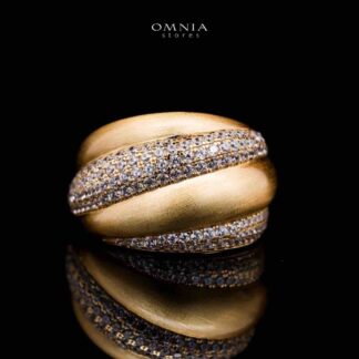 Omnia Haifaa Golden Ring in 925 Silver with High-Quality White Simulated Diamonds