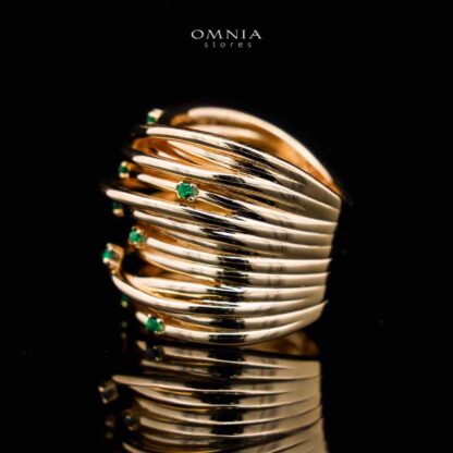 Omnia Dhuriyyah Golden Spiral Ring in 925 Silver with High-Quality Green Simulated Diamonds - Image 2