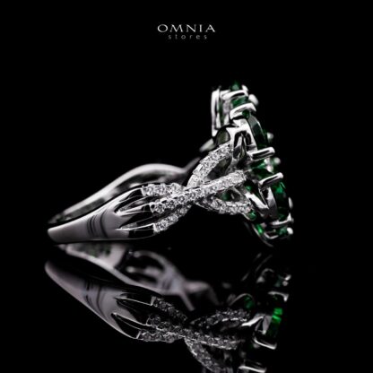 Omnia Chafia Silver 0.75 Carat Ring 925 Silver High Quality Green Simulated Diamond Stones - Image 3