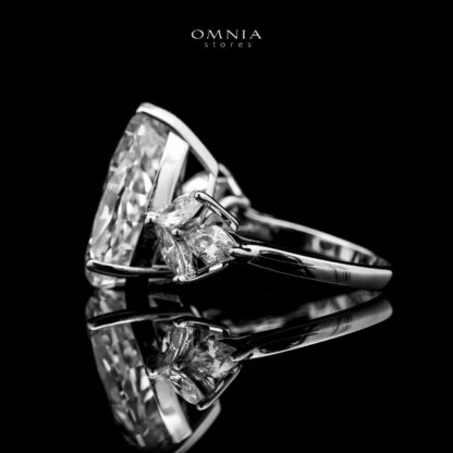 Omnia Rawiah Silver Ring in 925 Silver with High Quality White Simulated Diamonds Stones - Image 2