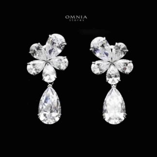 Omnia Thurayya White Earring in 92.5 Silver High Quality Simulated diamonds