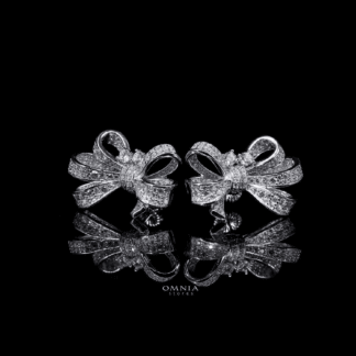 Omnia Sana White Earrings in 92.5 Silver High Quality Simulated diamonds