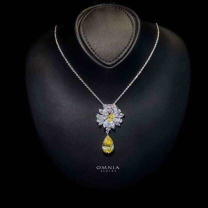 Omnia Nakaret Yellow Necklace 92.5 Silver In High Quality Simulated diamonds