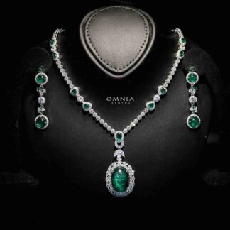 Omnia Victoria Green Necklace and Earring Set in 92.5 Silver with High Quality Simulated Diamonds