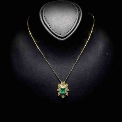 Omnia Green Radiance Necklace in 92.5 Silver with High Quality Simulated Diamonds