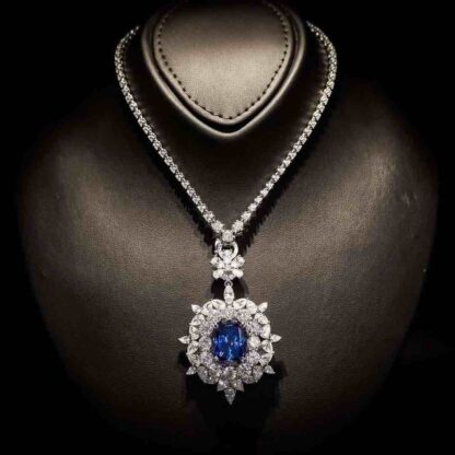 Omnia Dahlia Oval-Cut Blue Necklace in 92.5 Silver with High-Quality Simulated Diamonds