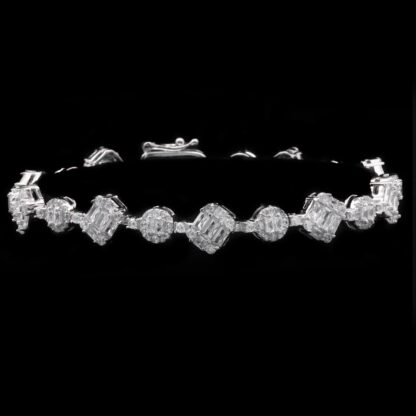 Omnia Nisba White Bracelet in 925 Silver with High Quality Simulated Diamonds