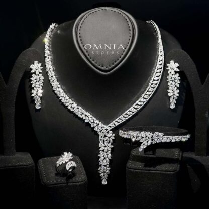 Omnia Basant White