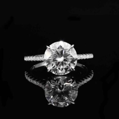 Omnia Faiza White Ring 92.5 Silver Certified in High Quality Moissanite Stone
