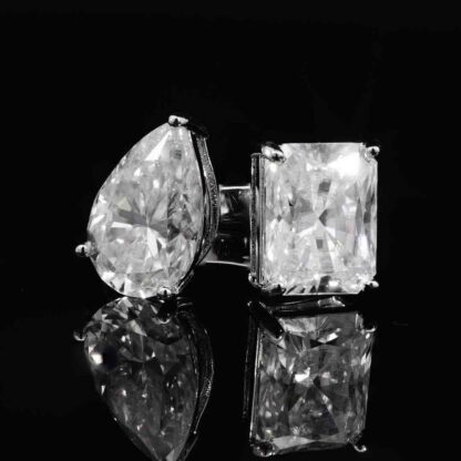Omnia Ghaliah White Ring 92.5 Silver Certified in High Quality Moissanite Stone