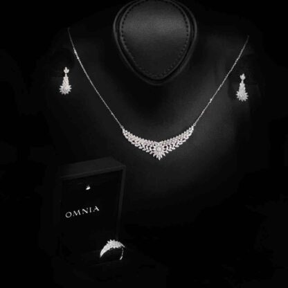 Omnia Rawiya White Necklace, Earrings and Ring Set in 925 Silver with High Quality Simulated Diamonds