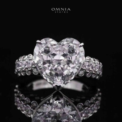 Omnia Eftal White 6.0 Carat Ring 92.5 Silver High Quality Simulated diamonds