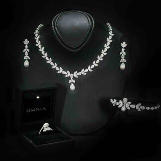 Omnia Shamsa Pearl Bridal Full Set in 925 Silver with High-Quality White Zircon Stones