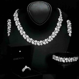 Omnia Thameenah Pearl Bridal Full Set in 925 Silver with High-Quality White Zircon Stones