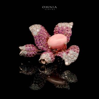 Omnia Amara Brooch in 92.5 Silver with High Quality Simulated Diamonds