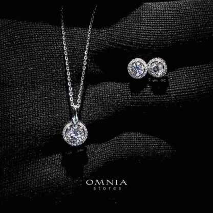 Omnia Noor White Set in 92.5 Silver with High-Quality Iced Cut Stone