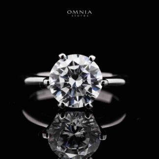 Omnia Lama Ring 92.5 Silver in High Quality Simulated Diamonds