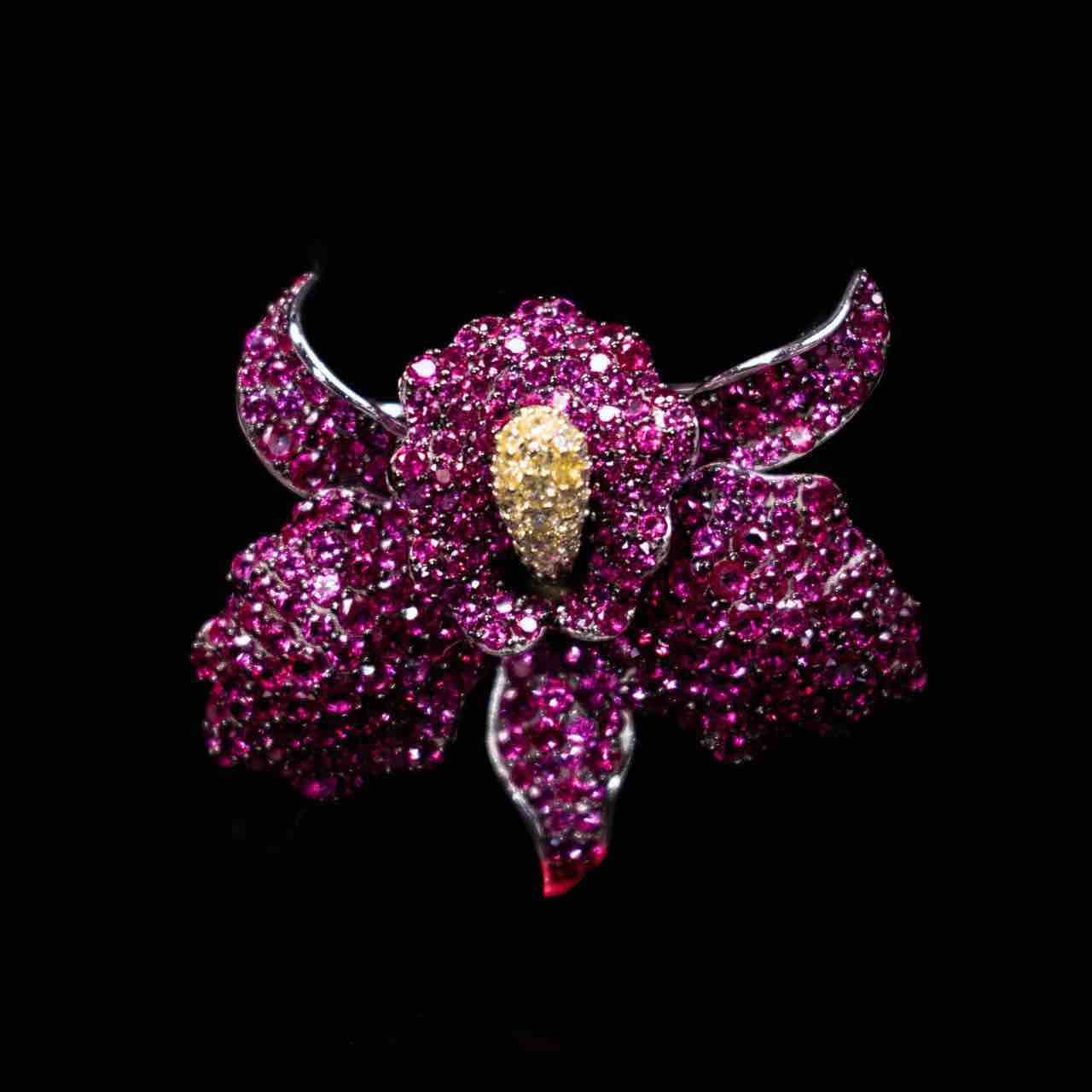 Omnia Nabila Red Butterfly Silver brooch in 925 Silver High Quality Simulated Diamonds Stones - Image 2