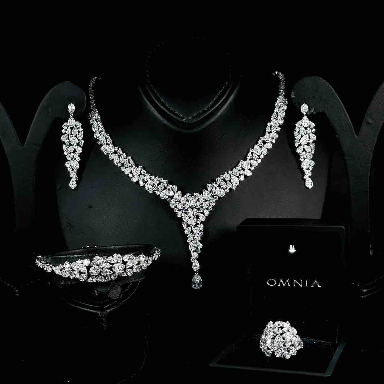 Omnia Nouf White Bridal Full Set in 925 Silver High Quality Simulated Diamonds