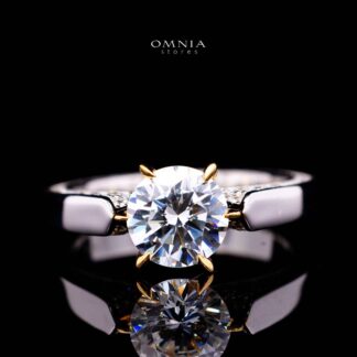 Omnia Mahnoor Gold With Silver Ring In 925 Silver High Quality Certified Lab Crafted Stones