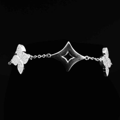 Omnia White Clove Choker Full Set with High-Quality Simulated Diamonds Gold Plated - Image 3
