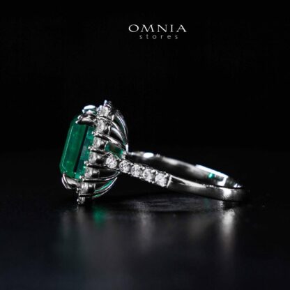 Omnia Rimala White and Green Ring In 925 Silver High Quality Certified Lab Crafted Stones - Image 2