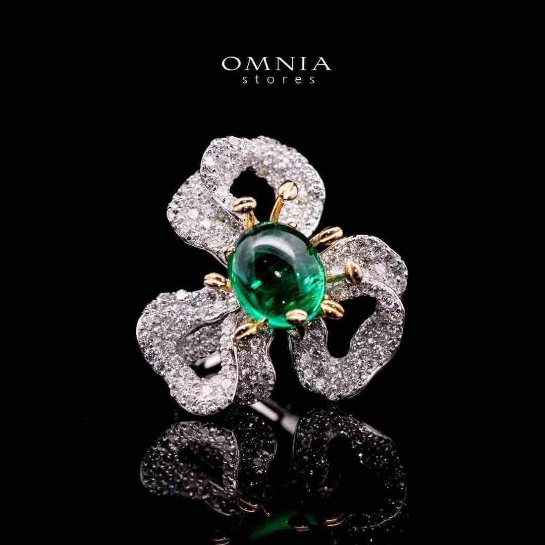 Omnia Zeenat Green and White Flower Silver Ring in 925 Silver High Quality Simulated Diamonds Stones