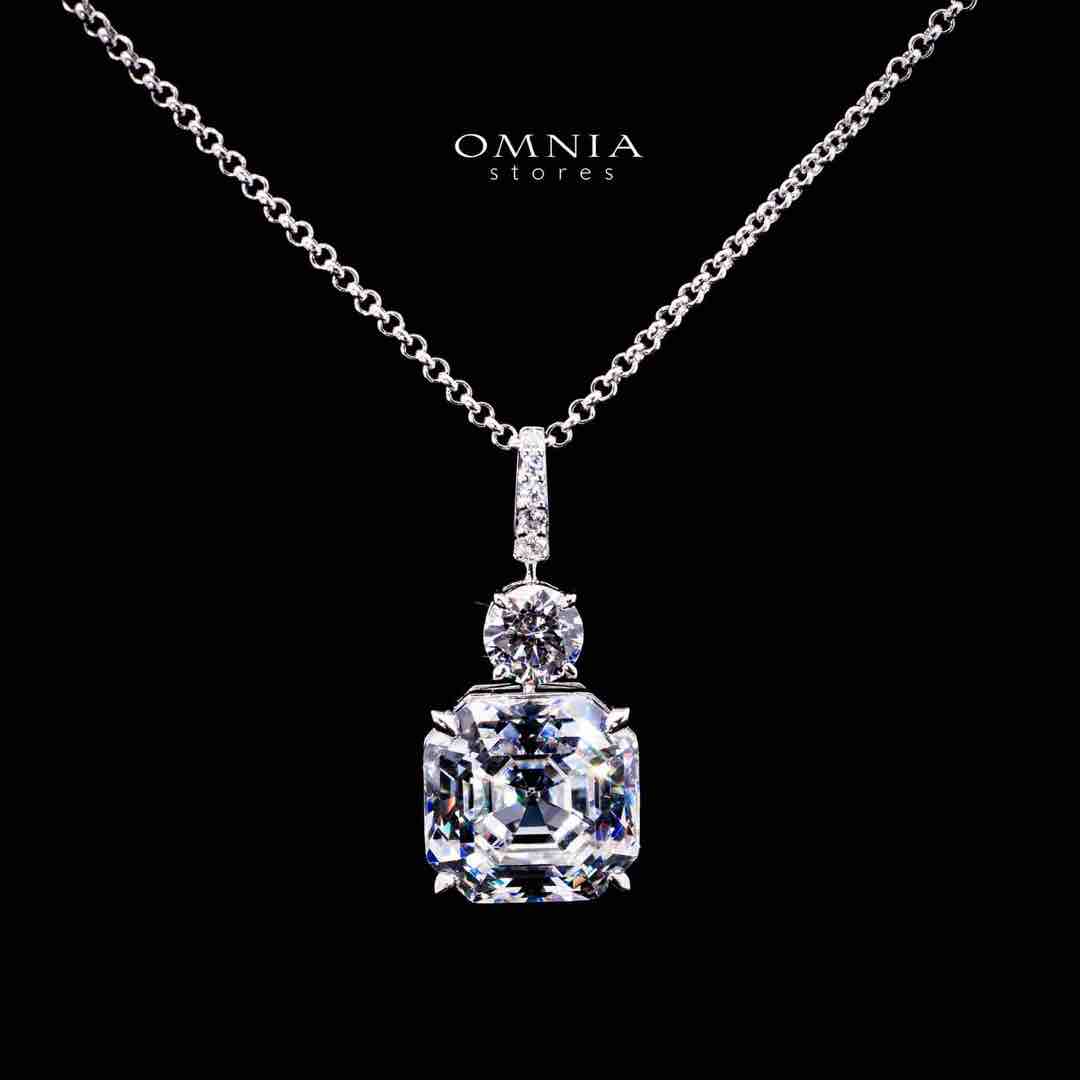 Omnia Lamya White Pendant Necklace In 925 Silver High Quality Certified Red Lab Crafted Stones