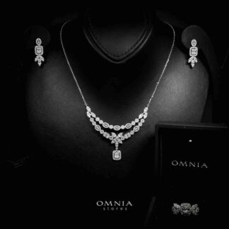 Omnia Mufeeda White Necklace, Earrings and Ring Set in 925 Silver with High Quality Simulated Diamonds