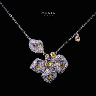 Omnia Ilyana Yellow & White Leaf Silver Pendant Necklace in 925 Silver with High Quality Simulated Diamonds