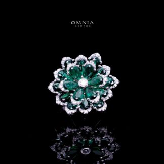 Omnia Damiyah Emerald Green Floral Silver Ring in 925 Silver with High Quality Simulated Diamonds