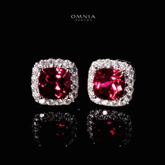 Omnia Dareema Silver Square Stud Earrings 925 Silver in GRC Certifited High Quality Red Ruby Lab Grown Stones