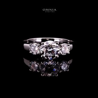 Omnia Samiah White Ring 925 Silver High Quality IGI Certifited High Quality Lab Grown Stones 1.00ct