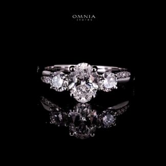 Omnia Jamyla White Ring 925 Silver High Quality IGI Certifited High Quality Lab Grown Stones 1.00ct