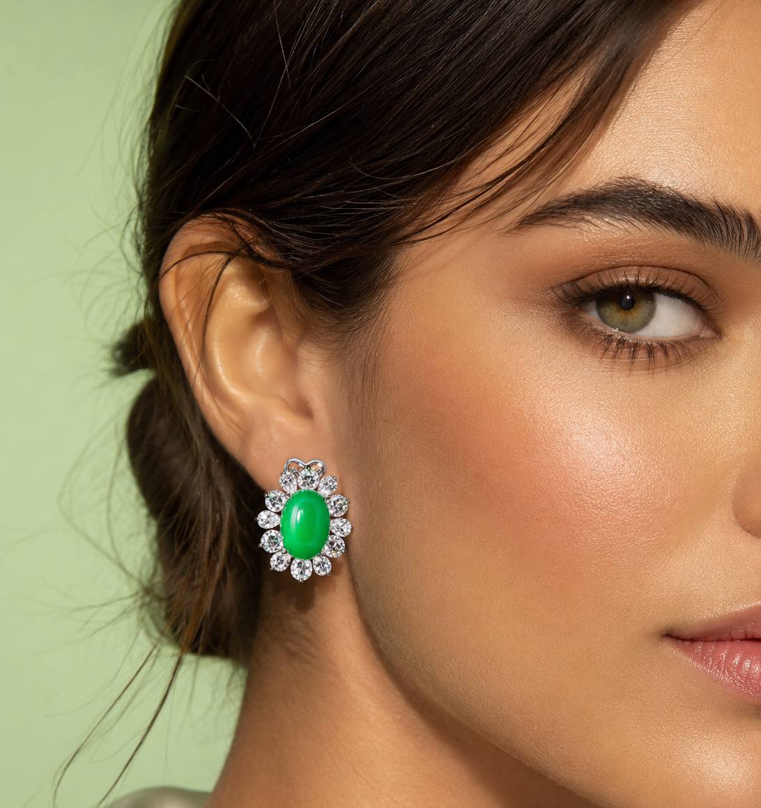 Omnia Dina White and Green Floral Stud Earrings In 925 Silver With High Quality Lab Crafted Stones