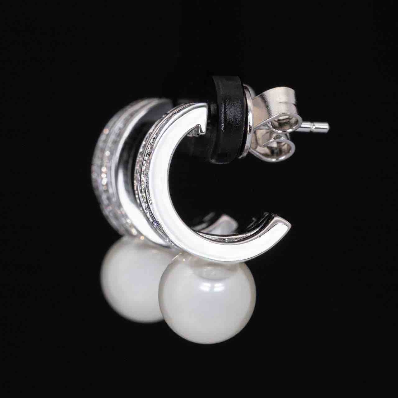 Omnia Shaira White Pear Earrings With High Quality Simulated Diamonds In 925 Silver - Image 2