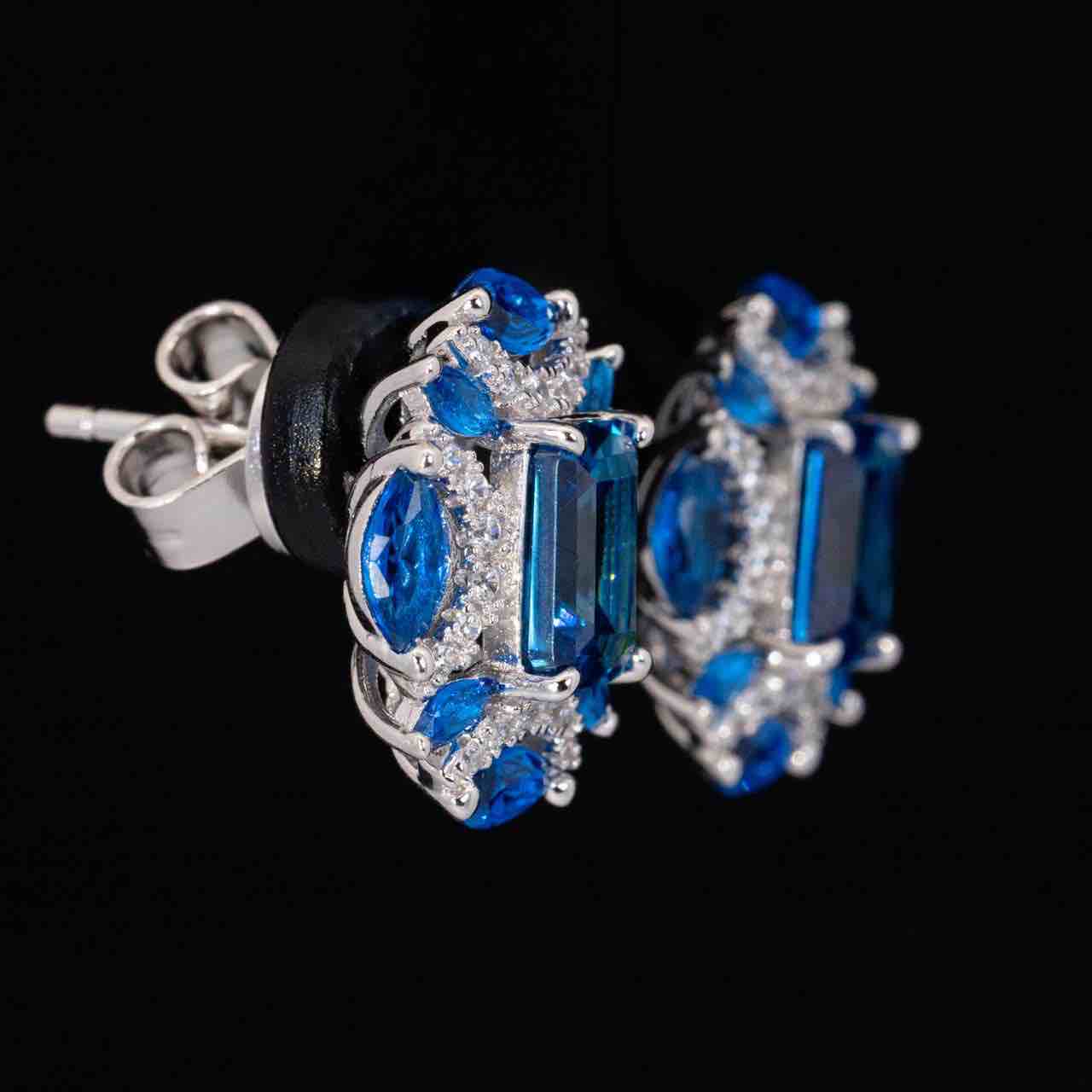 Omnia Aliz White and Blue Earrings With High Quality Simulated Diamonds In 925 Silver - Image 3